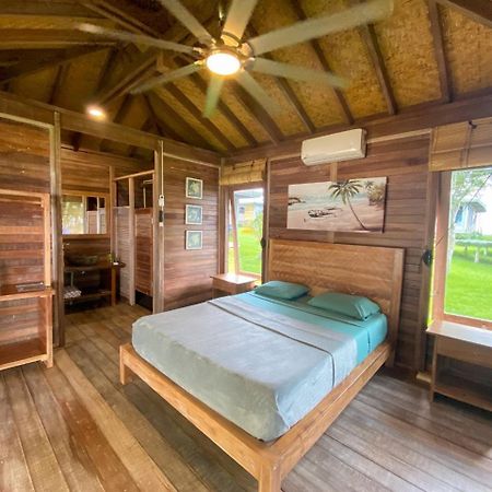 Sonny Island Resort Cabanas Frente Al Mar Punta Bajo Rico Extérieur photo
