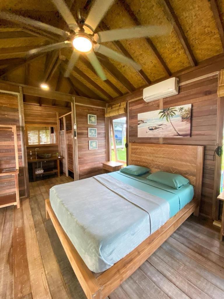 Sonny Island Resort Cabanas Frente Al Mar Punta Bajo Rico Extérieur photo