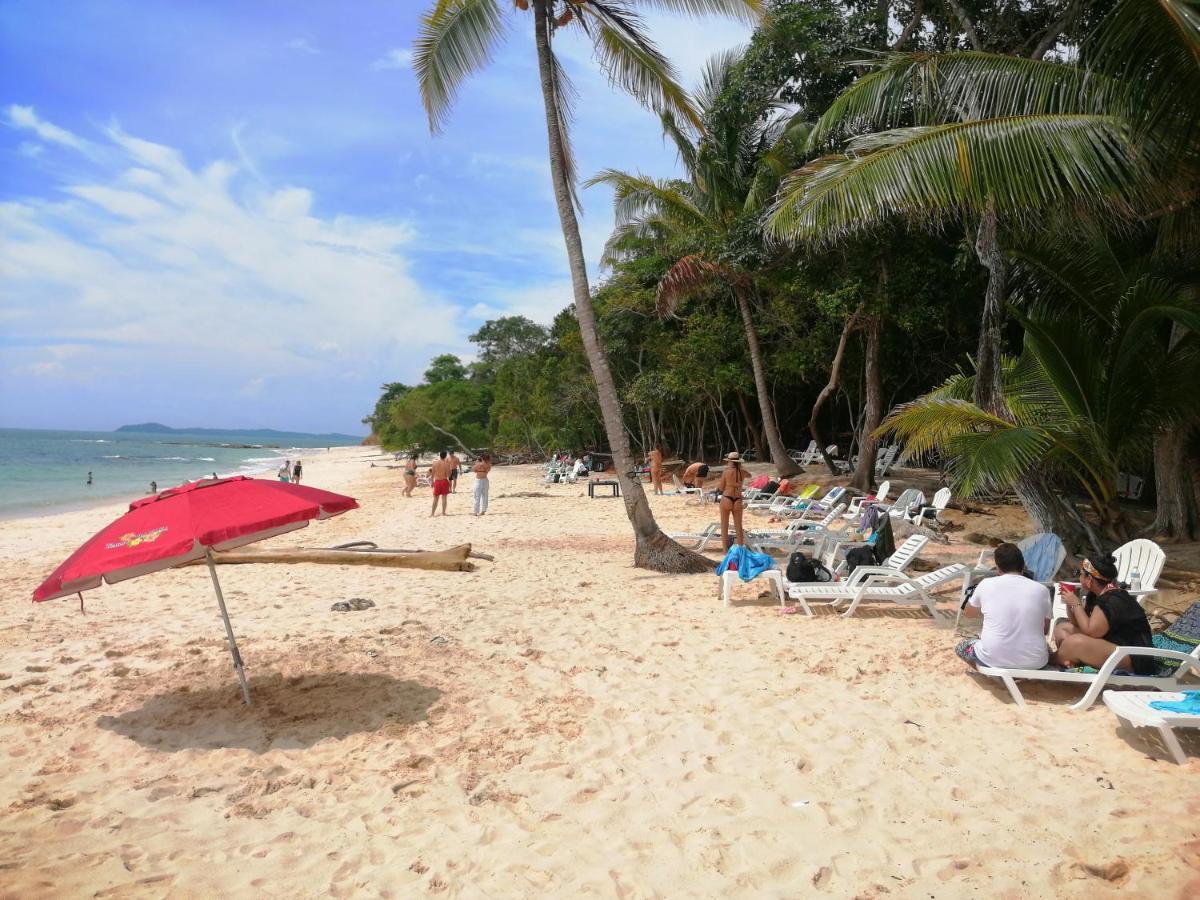 Sonny Island Resort Cabanas Frente Al Mar Punta Bajo Rico Extérieur photo